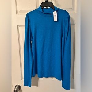 ‼️SOLD‼️ 🩵Puff Sleeve Mock Neck Top🩵